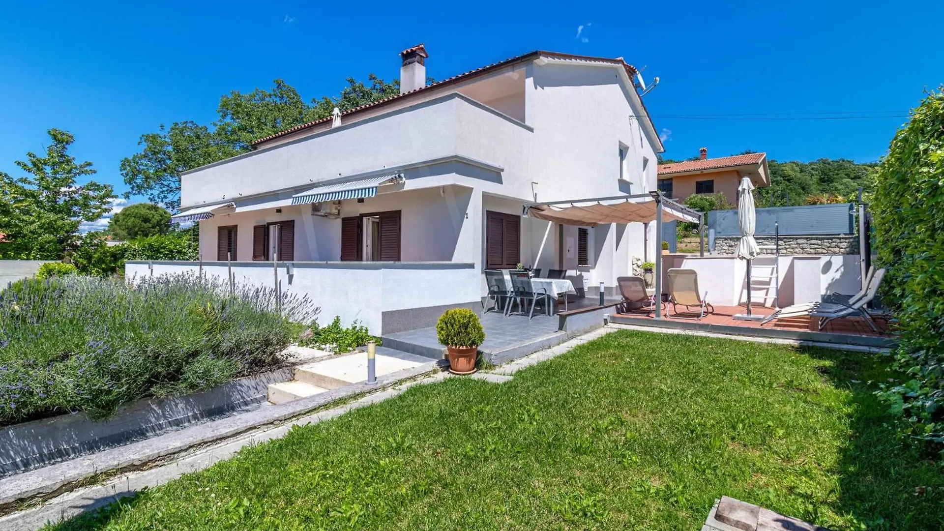 Feriehus Lovely Home In Labin With Kitchen Kroatien