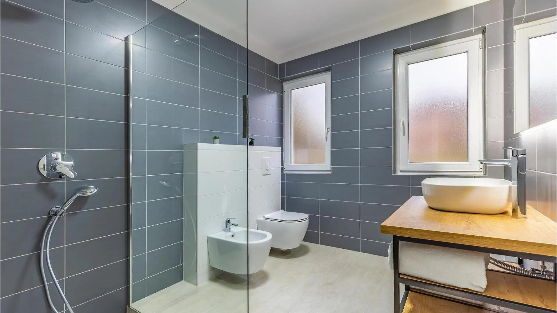 Feriehus Lovely Home In Labin With Kitchen