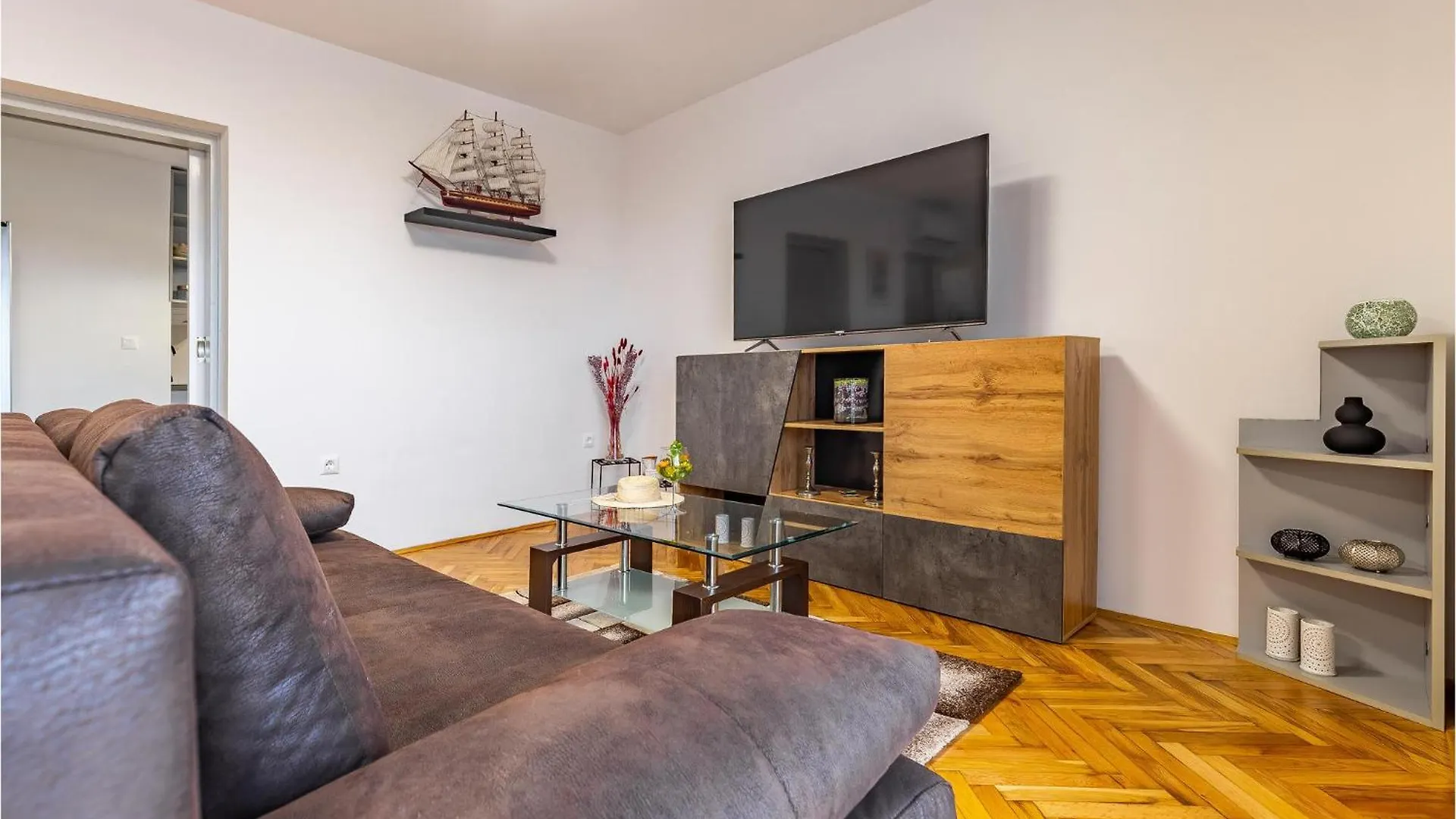 Feriehus Lovely Home In Labin With Kitchen Kroatien